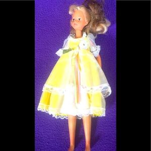 Vintage Collectable Barbie Doll 10’ inches